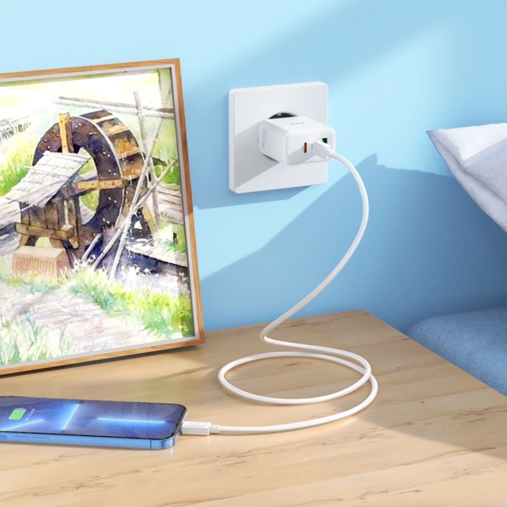    Hoco C126A, 1 USB, 2 Type-C, PowerDelivery (40 ), ,   Type-C  Lightning