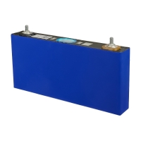  CATL Li-NMC (3.7V, 117Ah, 221 x 105 x 34 mm, M6) | , , 